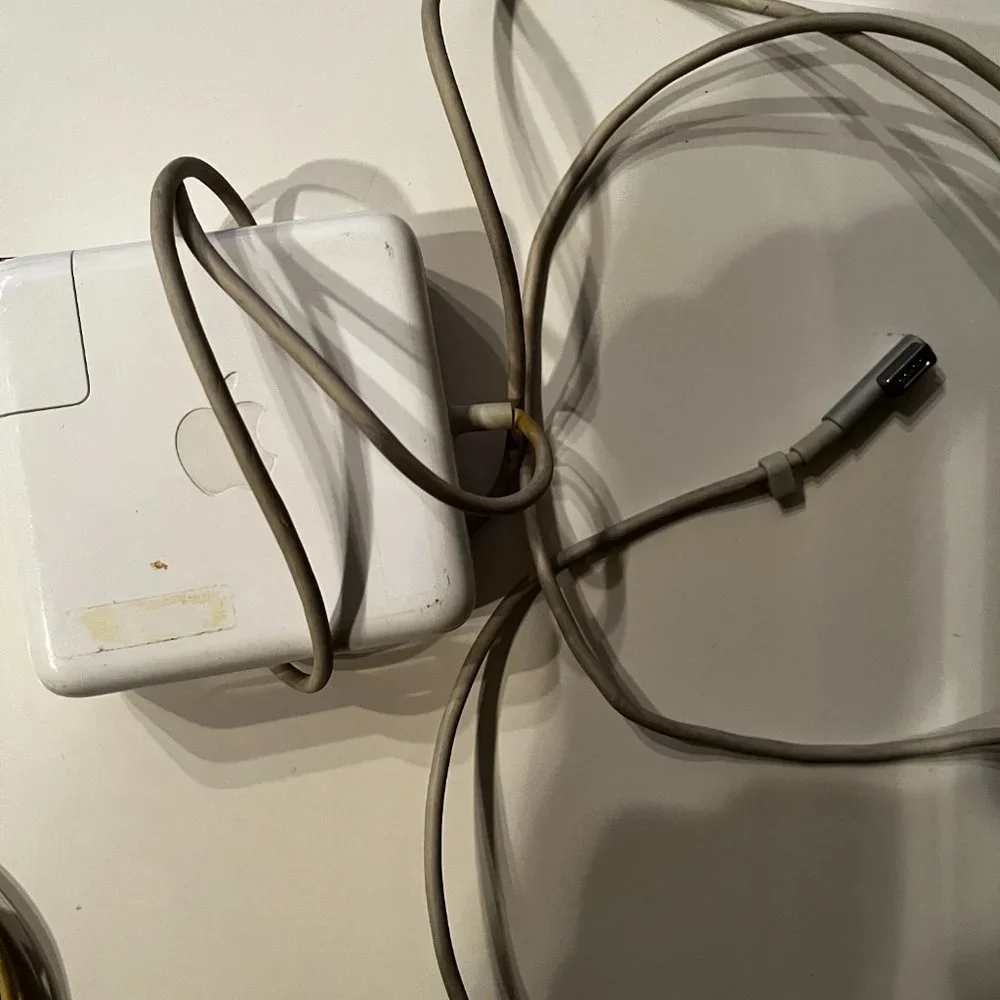 Apple MagSafe 1 Laptop Charger Previously Owned‎